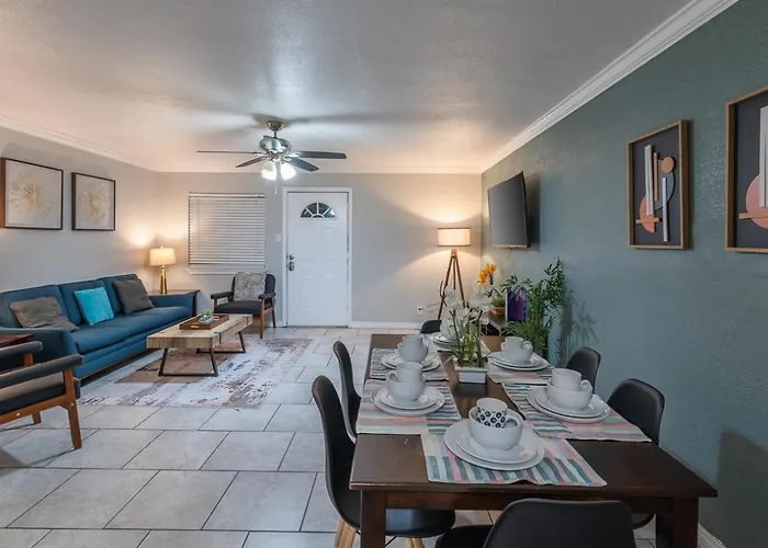 Beautiful Apartment At The Botanical Gardens #1