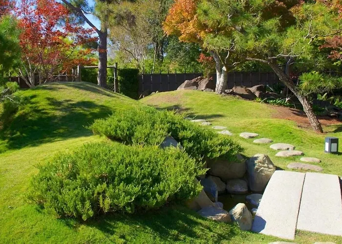 Beautiful Apartment At The Botanical Gardens #1